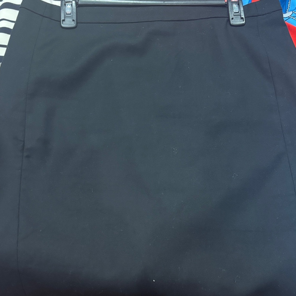 J. Crew Elegant Black Pencil Skirt - Picture 6 of 6
